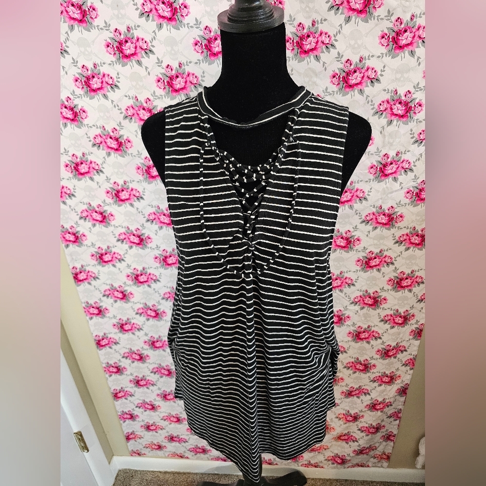 American Eagle tank top